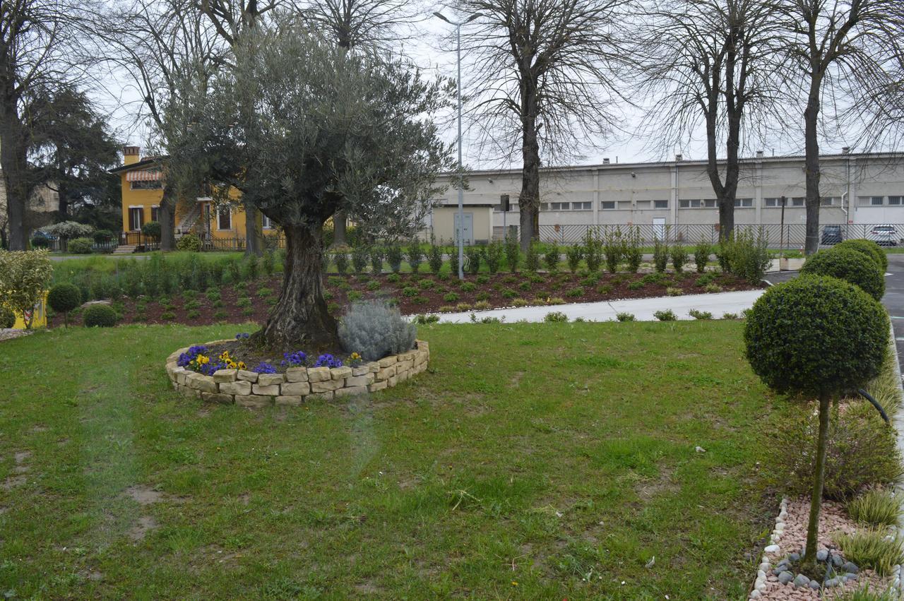 Hotel Enjoy Polesella Экстерьер фото